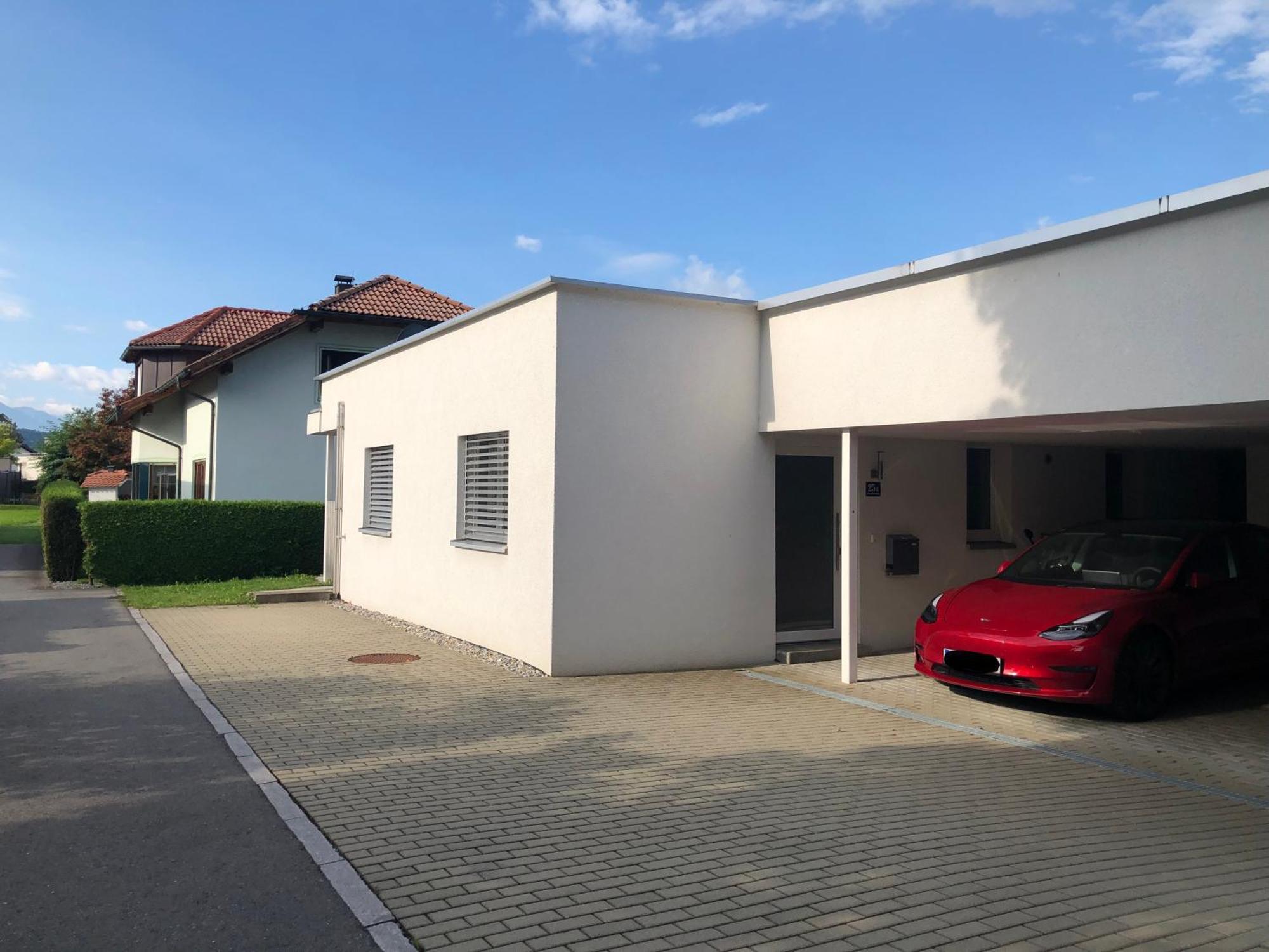Crown Living Design Apartment - Gratis Parkplatz - Wlan - Kueche - Self Check-In Altach エクステリア 写真